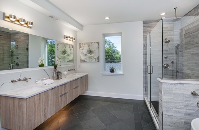 bathroom remodeler Centennial